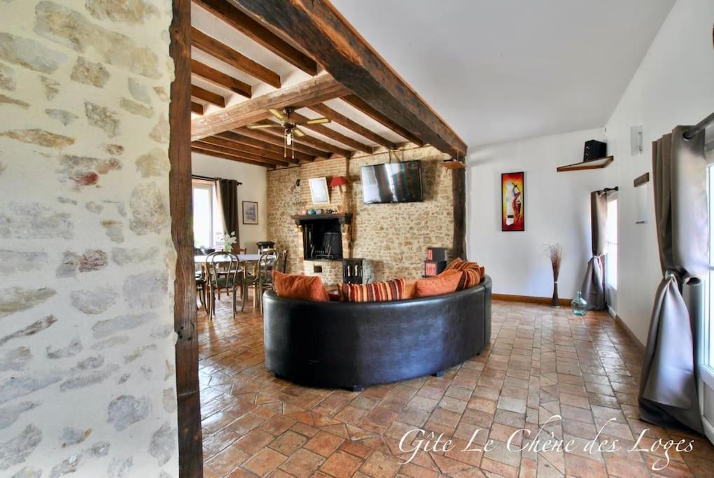 Gite Familial Pour 6 Pers En Campagne Bouere Экстерьер фото